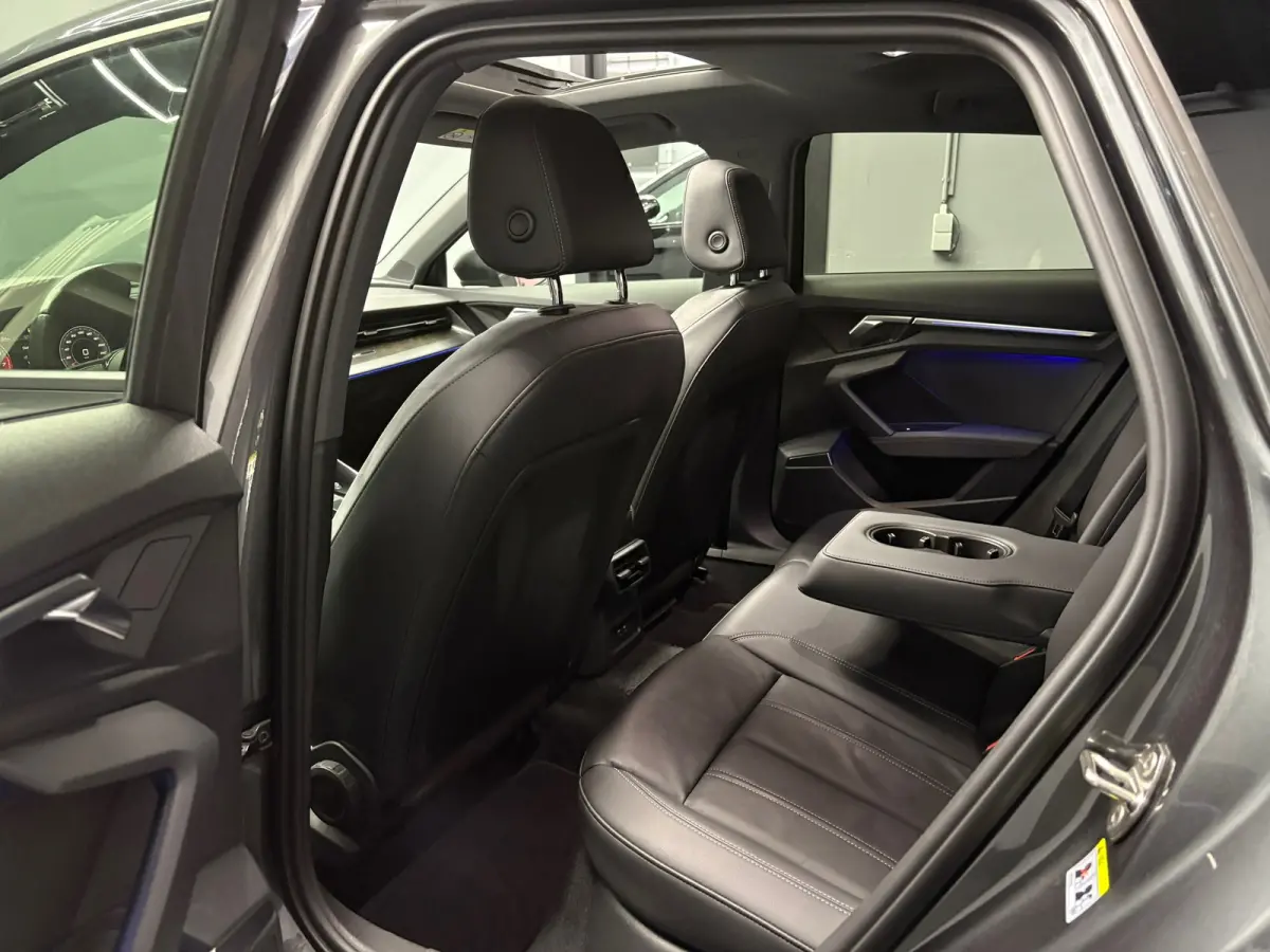 35 TFSI S-line Pano