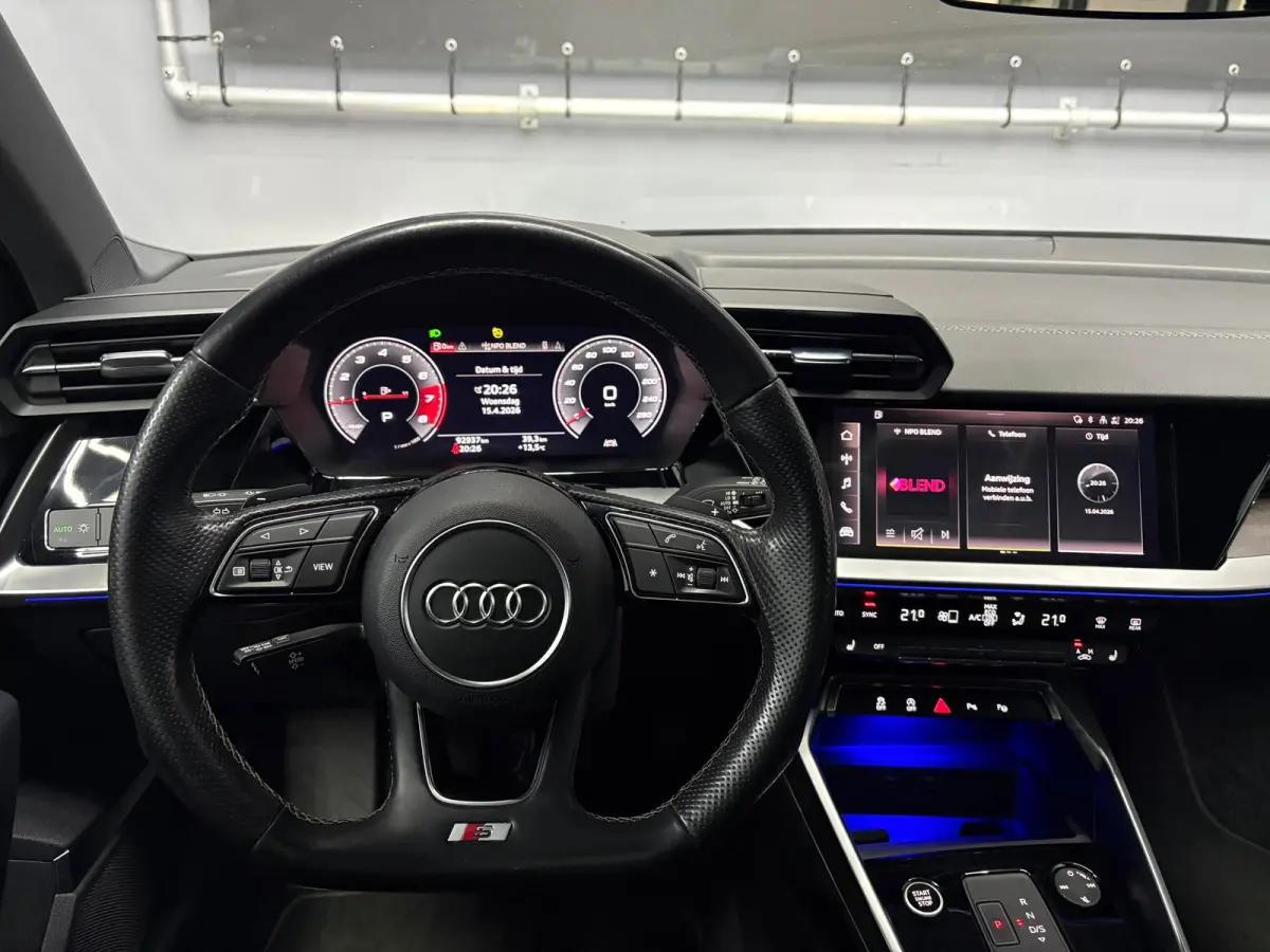 35 TFSI S-line Pano