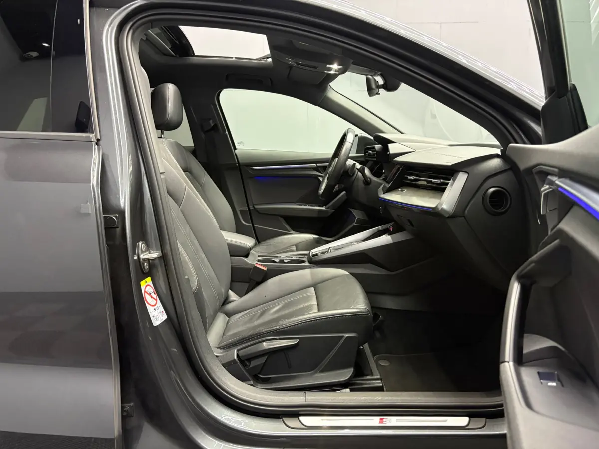 35 TFSI S-line Pano