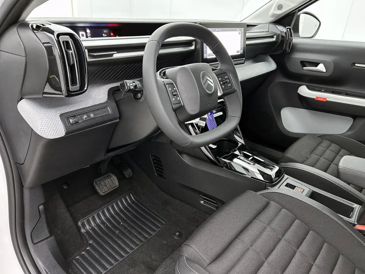 SUV Max Hybrid 7p. 145pk Automaat | 7 zitplaatsen | Navigatie | Achteruitrijcamera | Climate Control | Cruise Control | Parkeersensoren v+a | Dodehoeksensor | Bluetooth | Draadloze Apple Car