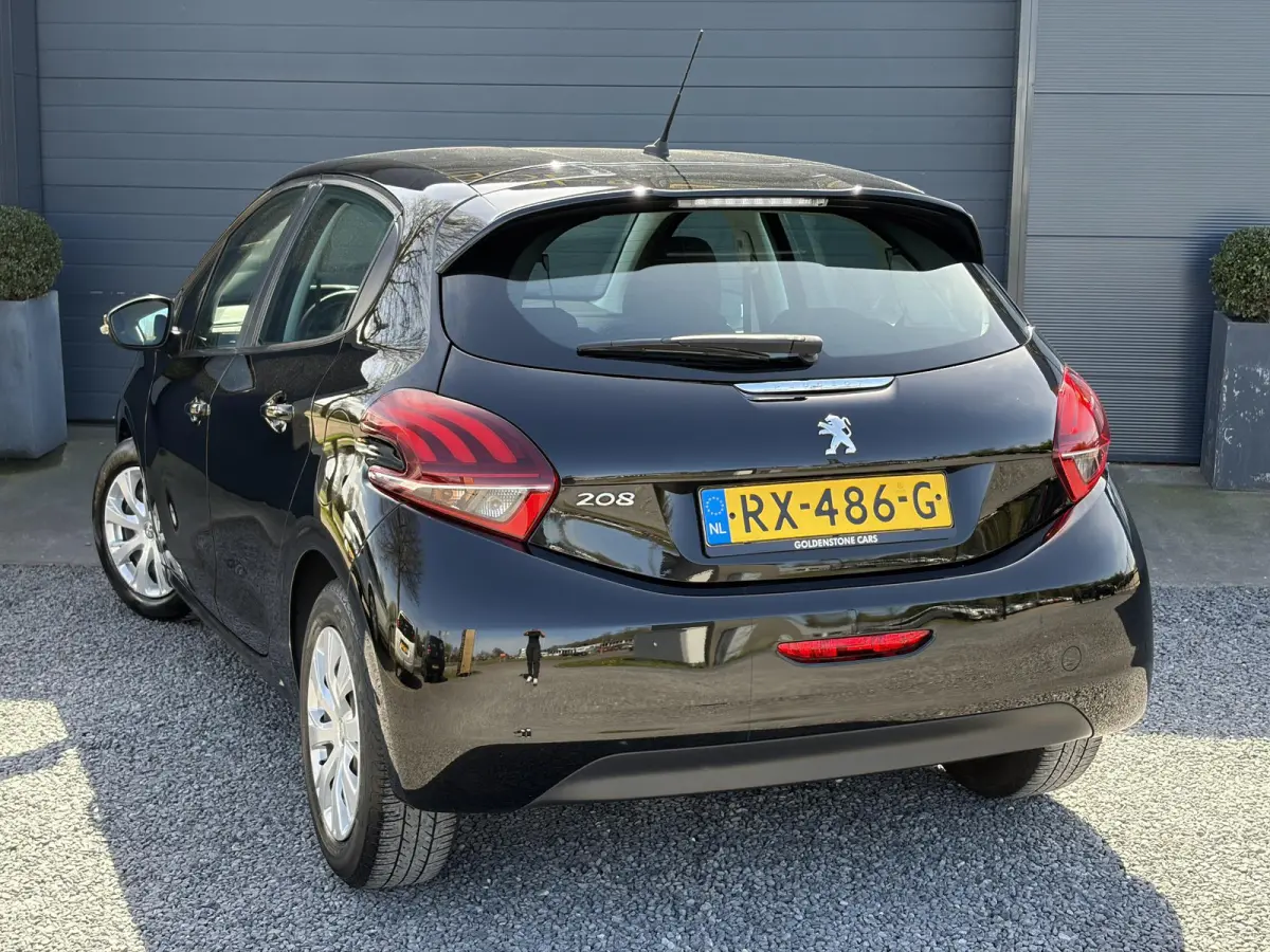 1.2 PureTech Active 2e Eigenaar,Navi,Dealer Onderhouden,Airco,Cruise,Carplay,5 Deurs,Net beurt gehad,N.A.P,Apk tot 04-2027