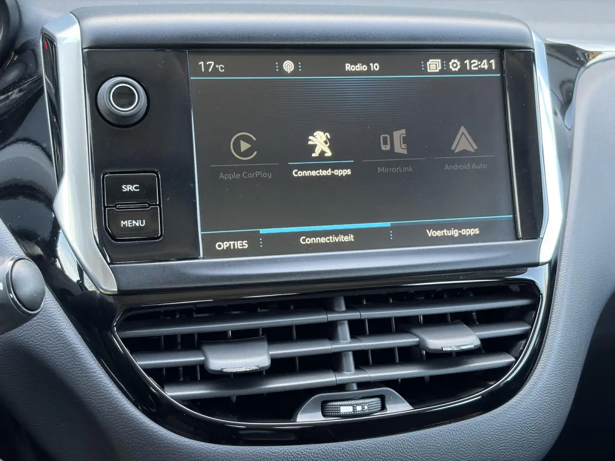 1.2 PureTech Active 2e Eigenaar,Navi,Dealer Onderhouden,Airco,Cruise,Carplay,5 Deurs,Net beurt gehad,N.A.P,Apk tot 04-2027
