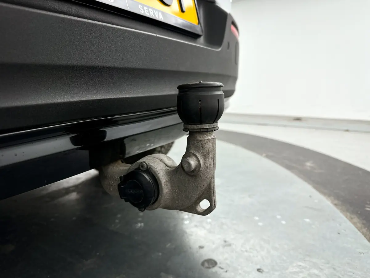 T4 R-Design Expression | Parkeercamera | Harman Kardon | Cruise control | Trekhaak