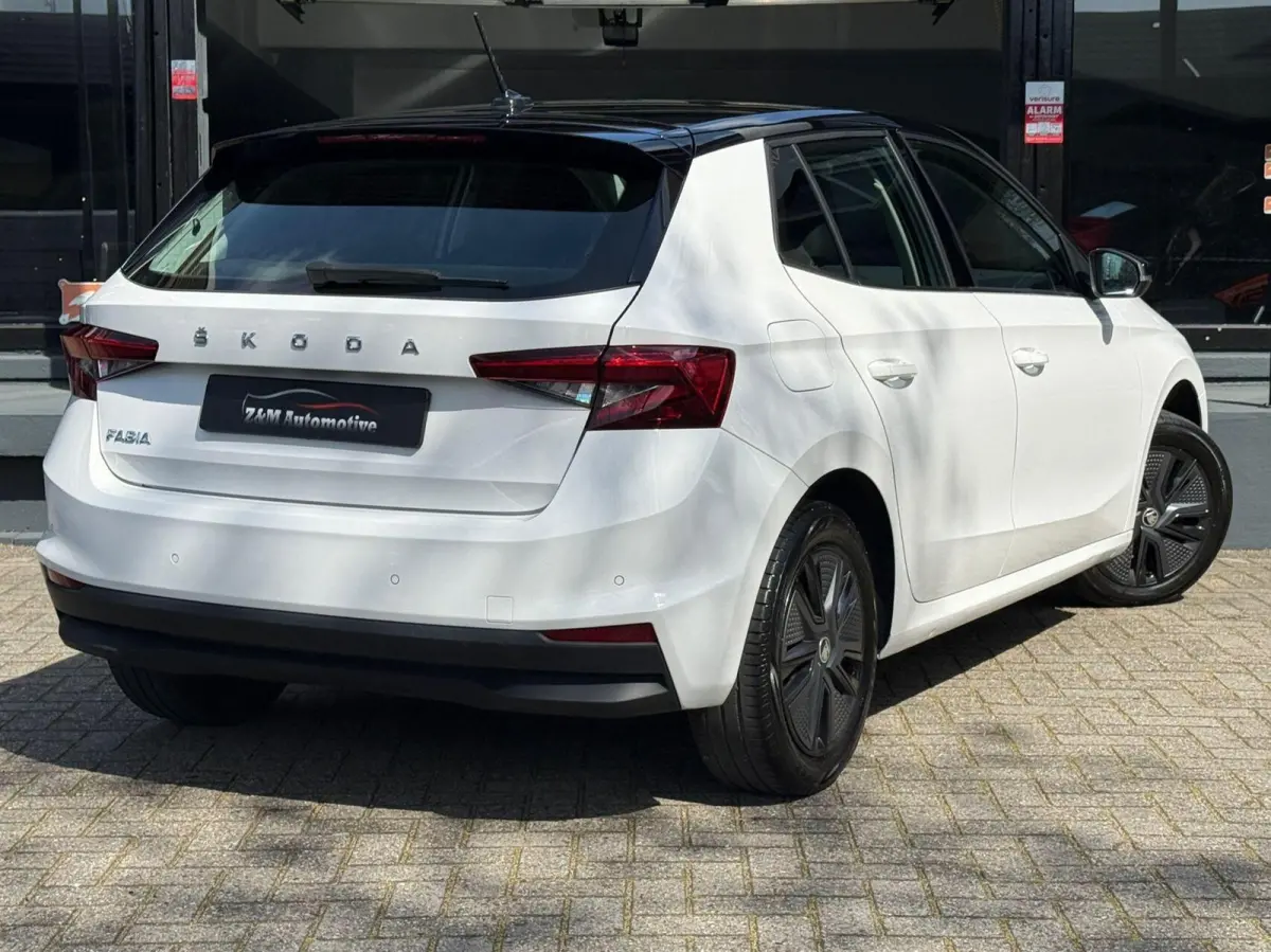 1.0 TSI Business Edition Aut*Led*Car-Play*Clima