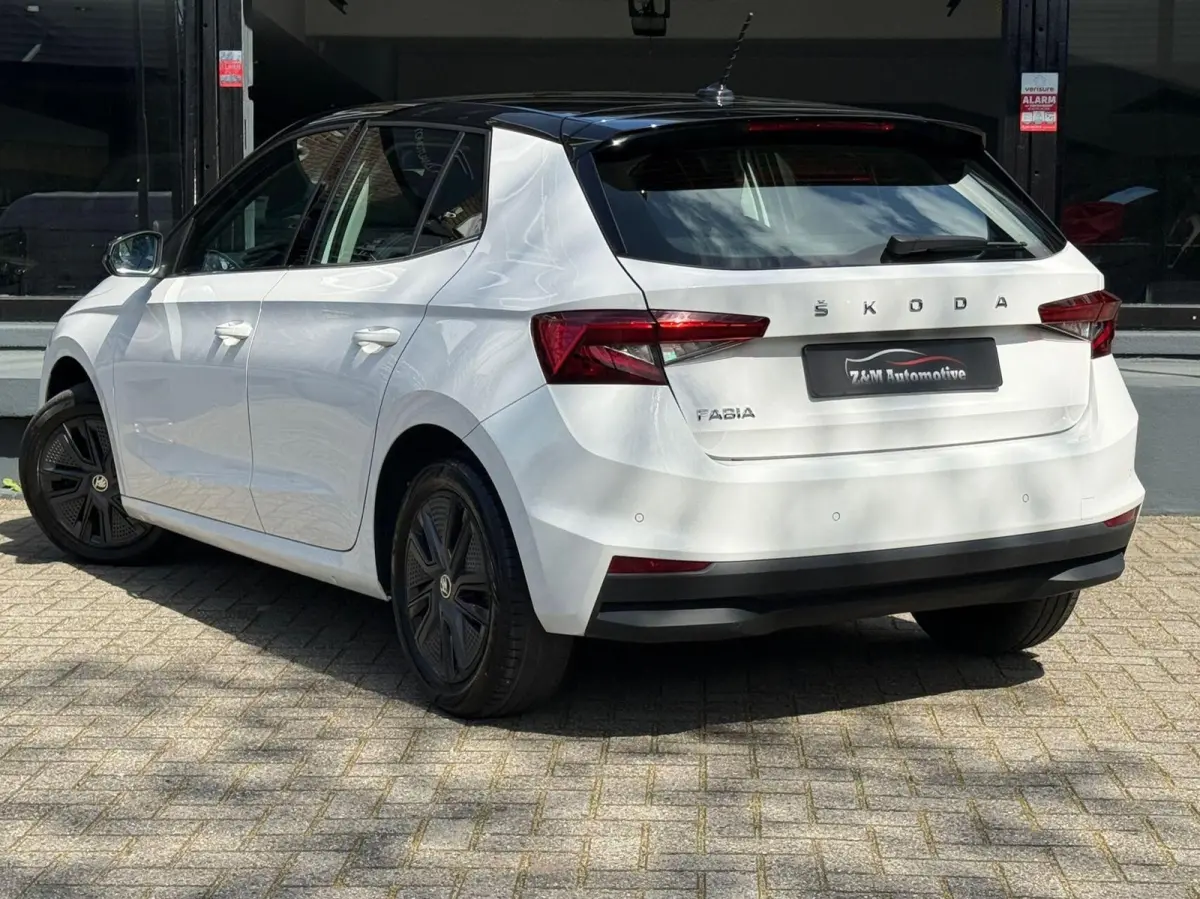 1.0 TSI Business Edition Aut*Led*Car-Play*Clima