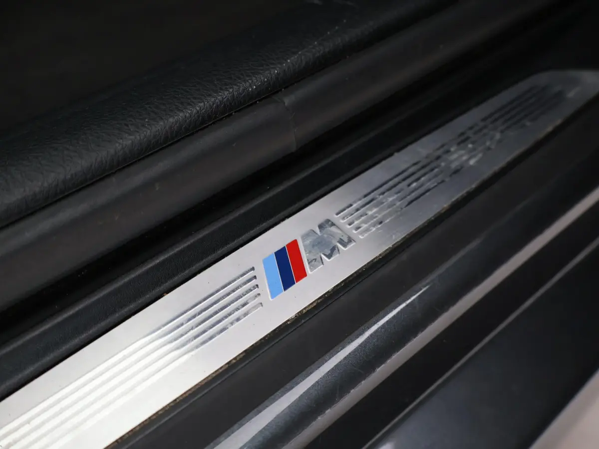 318i M-SPORT + AFN. TREKHAAK | LEDER SPORTINT. | DIGITALE COCKPIT | STOELVERWARMING