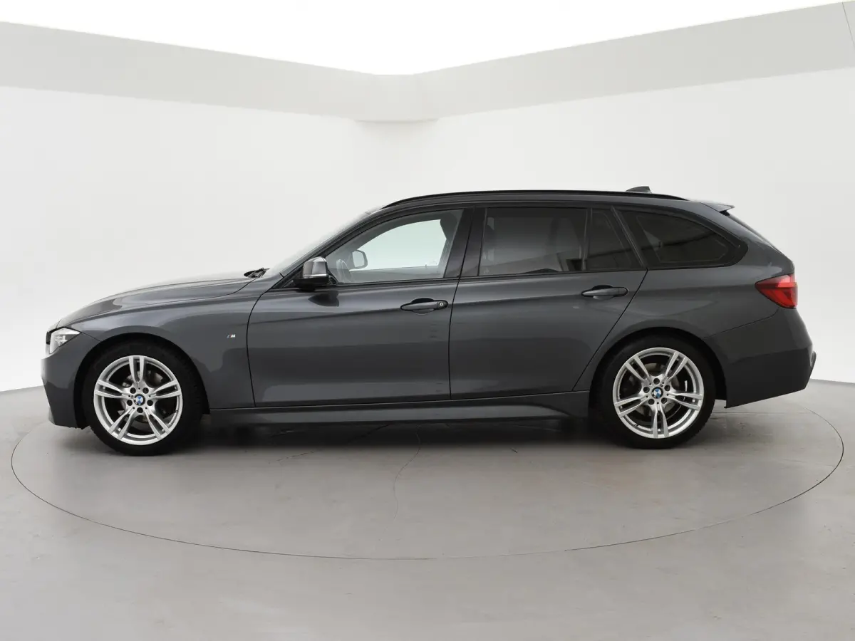318i M-SPORT + AFN. TREKHAAK | LEDER SPORTINT. | DIGITALE COCKPIT | STOELVERWARMING