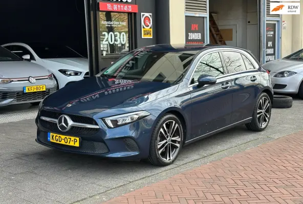 180 Business Leer Navi Carplay Sfeerverlichting