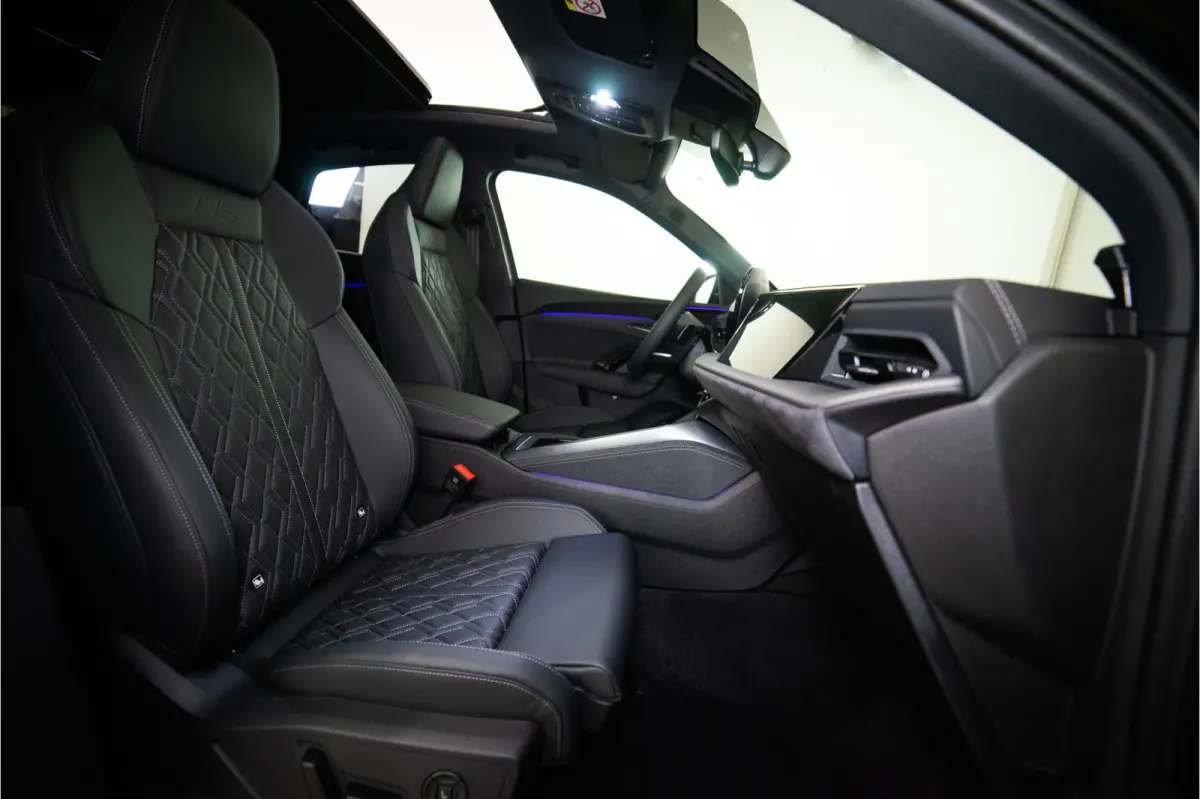 e-hybrid 270KW Quattro S Edition 367PK | 2026 | B&O | Pano | Sfeer | Memory | 5 Jaar fabrieksgarantie!