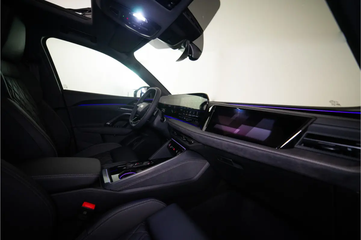 e-hybrid 270KW Quattro S Edition 367PK | 2026 | B&O | Pano | Sfeer | Memory | 5 Jaar fabrieksgarantie!