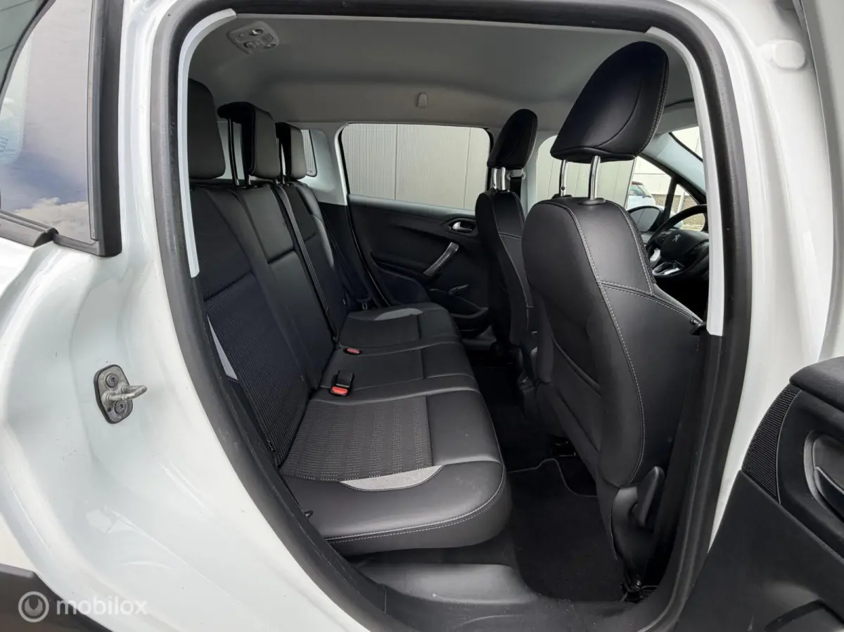 1.2 131PK Active | CRUISE | NAVI | CARPLAY |