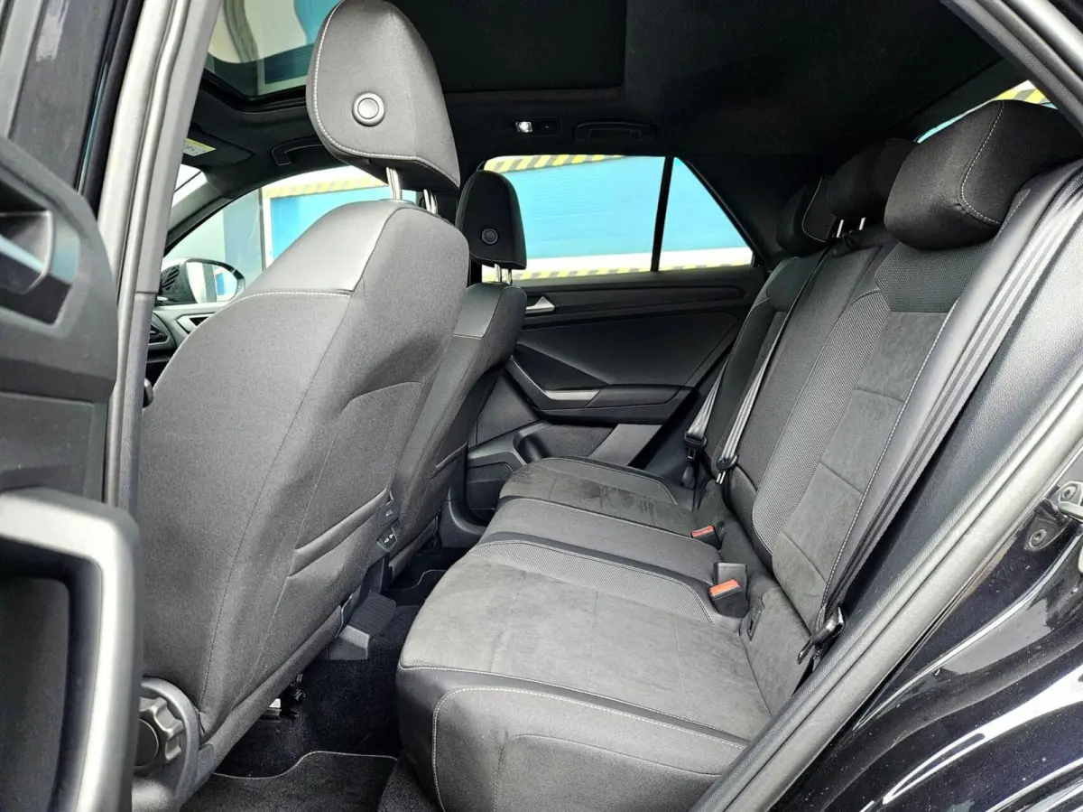 2.0 TSI 4Motion R-Line Business+