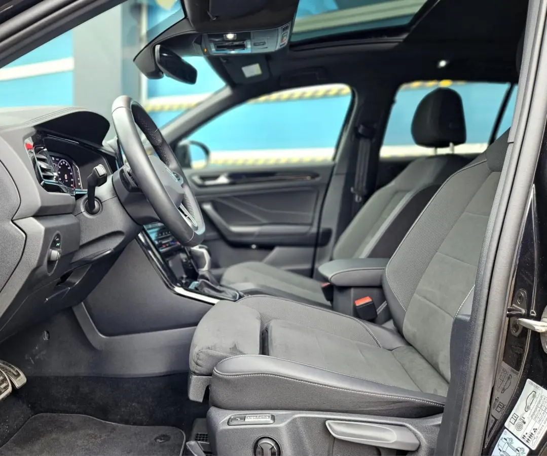2.0 TSI 4Motion R-Line Business+