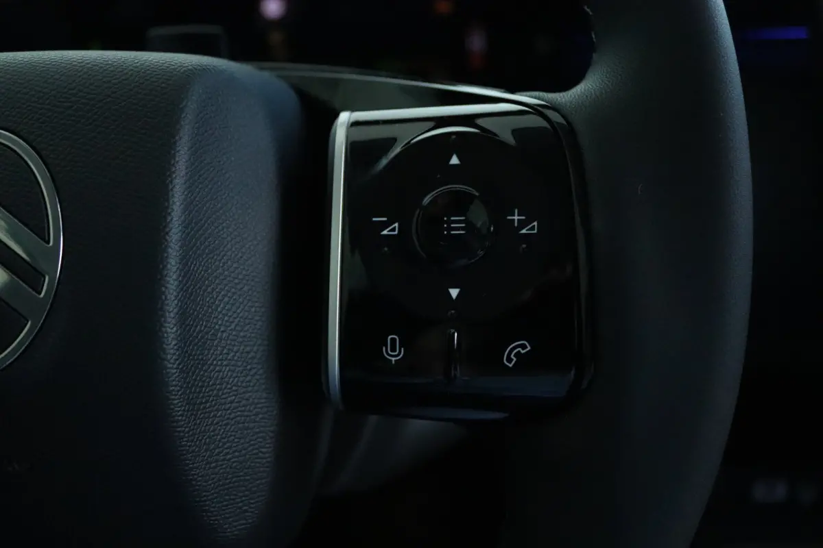 1.2 Hybrid 145 Business | 8 Jaar Garantie | Adapt. Cruise | Head-up | 360 Camera | Stuurverwarming | Elektr. Klep | Navi | Carplay | Climate |