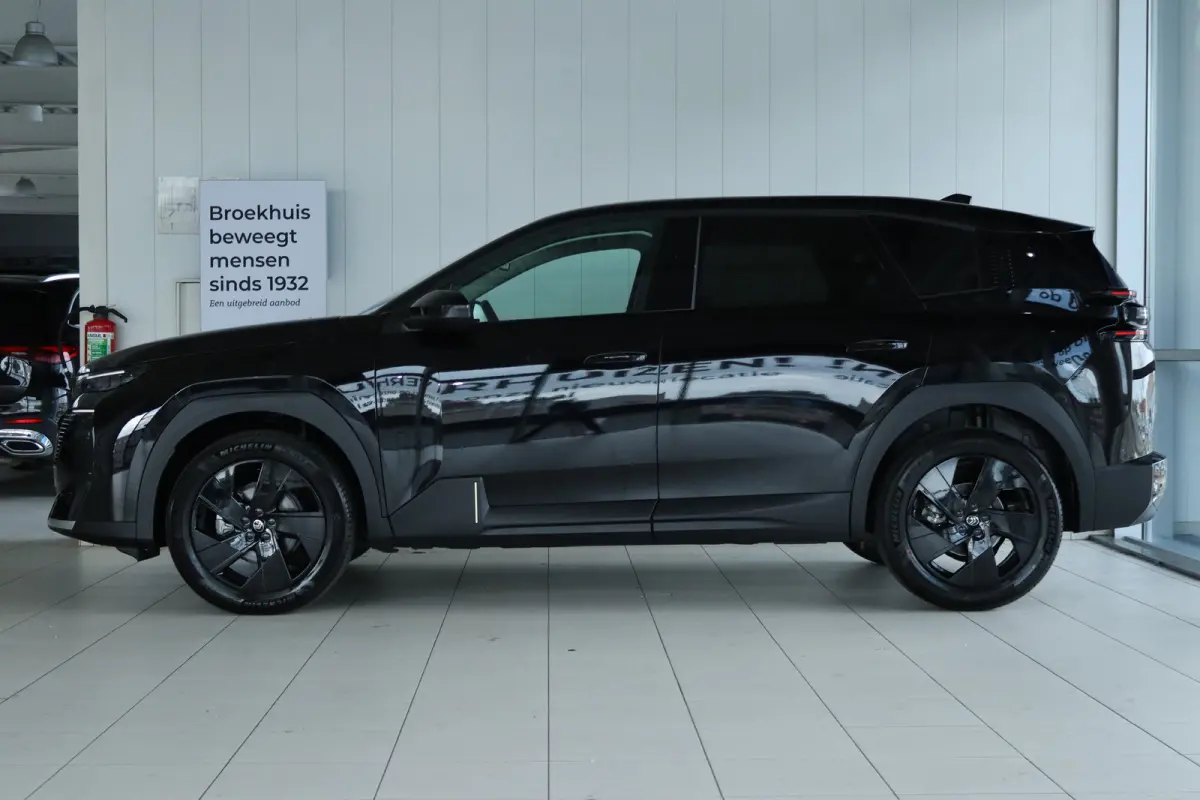 1.2 Hybrid 145 Business | 8 Jaar Garantie | Adapt. Cruise | Head-up | 360 Camera | Stuurverwarming | Elektr. Klep | Navi | Carplay | Climate |