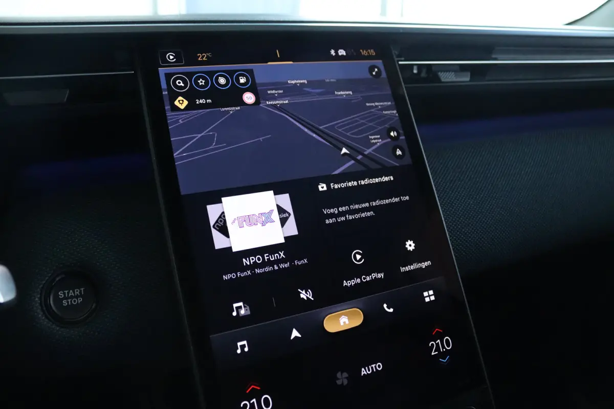 1.2 Hybrid 145 Business | 8 Jaar Garantie | Adapt. Cruise | Head-up | 360 Camera | Stuurverwarming | Elektr. Klep | Navi | Carplay | Climate |
