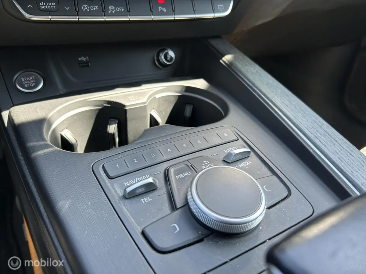 1.4 TFSI Sport Lease Edition - Aut - Navi - Stoelverwarming -