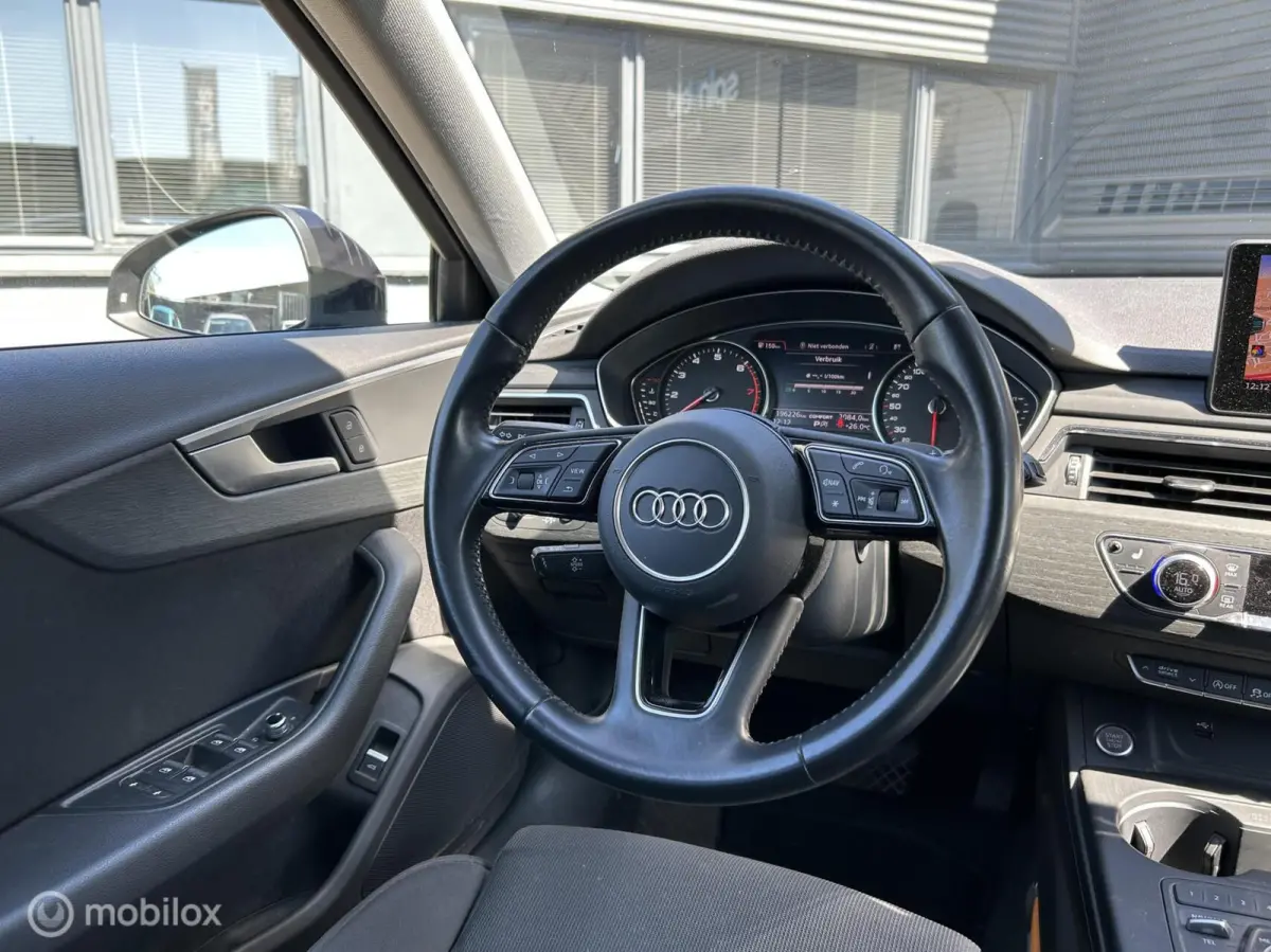 1.4 TFSI Sport Lease Edition - Aut - Navi - Stoelverwarming -