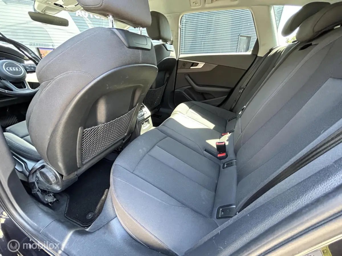 1.4 TFSI Sport Lease Edition - Aut - Navi - Stoelverwarming -