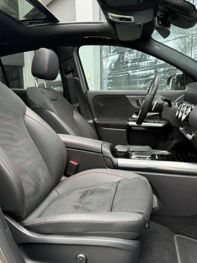 300 4MATIC AMG Line 67 kWh|AMG|Pano|Distronic+|360cam