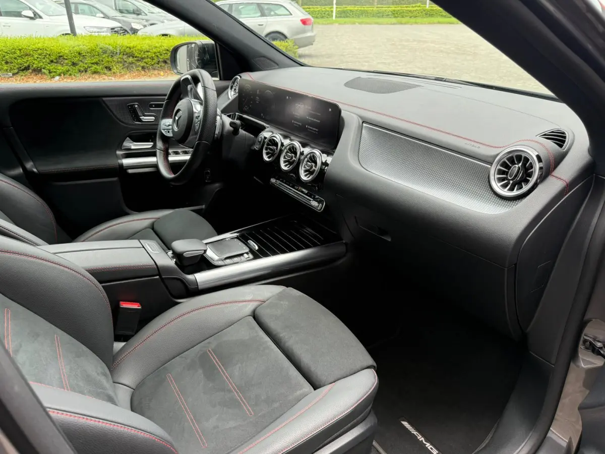 300 4MATIC AMG Line 67 kWh|AMG|Pano|Distronic+|360cam