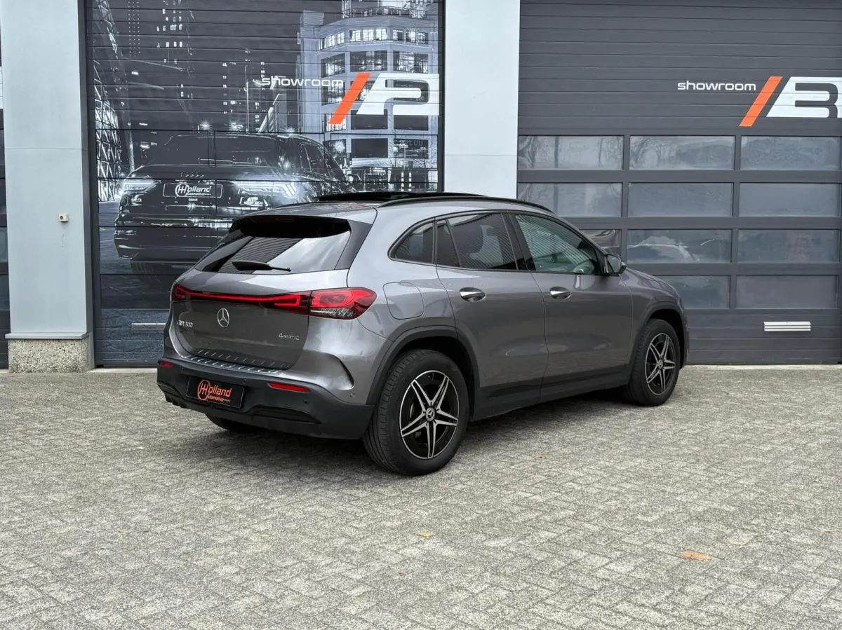 300 4MATIC AMG Line 67 kWh|AMG|Pano|Distronic+|360cam