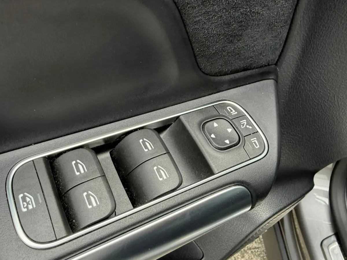 300 4MATIC AMG Line 67 kWh|AMG|Pano|Distronic+|360cam