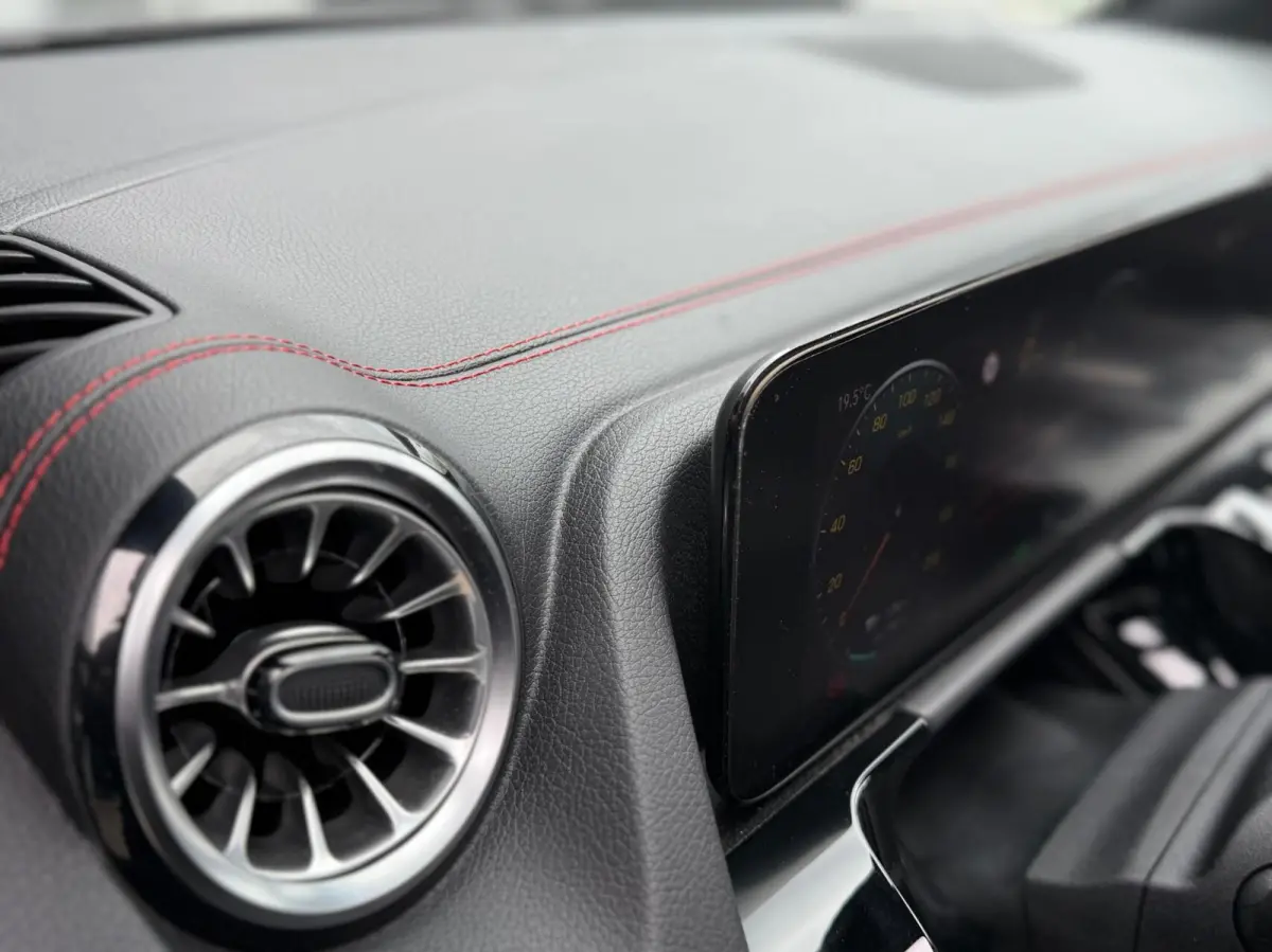 300 4MATIC AMG Line 67 kWh|AMG|Pano|Distronic+|360cam