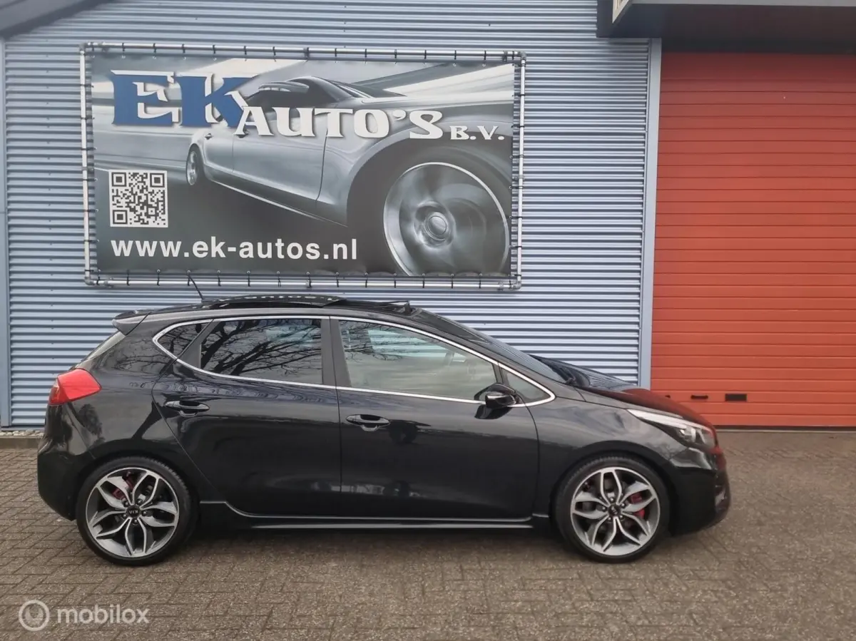 cee'd 1.6 T-GDi GT Sport 205pk. Keurig !! Alle opties !!