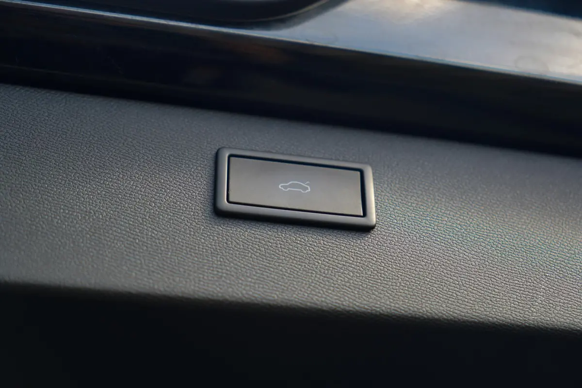 1.4 e-Hybrid VZ Performance Pano|Memory|Elektrische Achterklep|