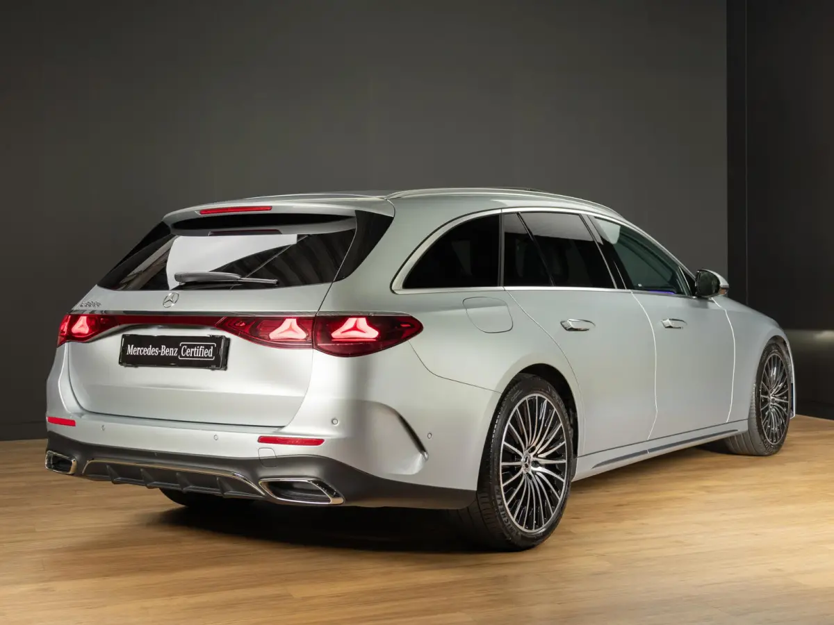 300 e Sport Edition Panorama dak | Trekhaak