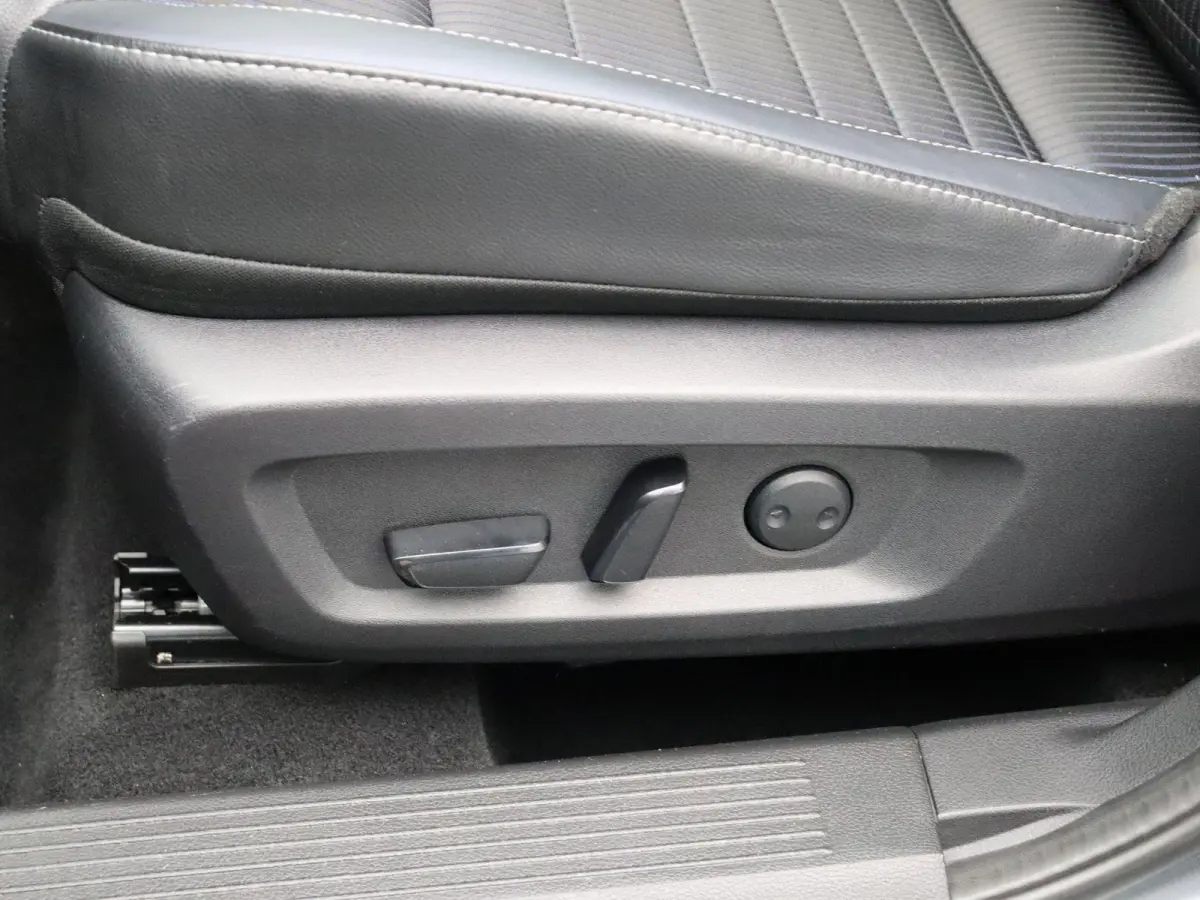 158pk MHEV Xtronic Tekna | Head-Up Display | Elektrische Bestuurderstoel | Adaptieve Cruise Control | Elektrische Achterklep |