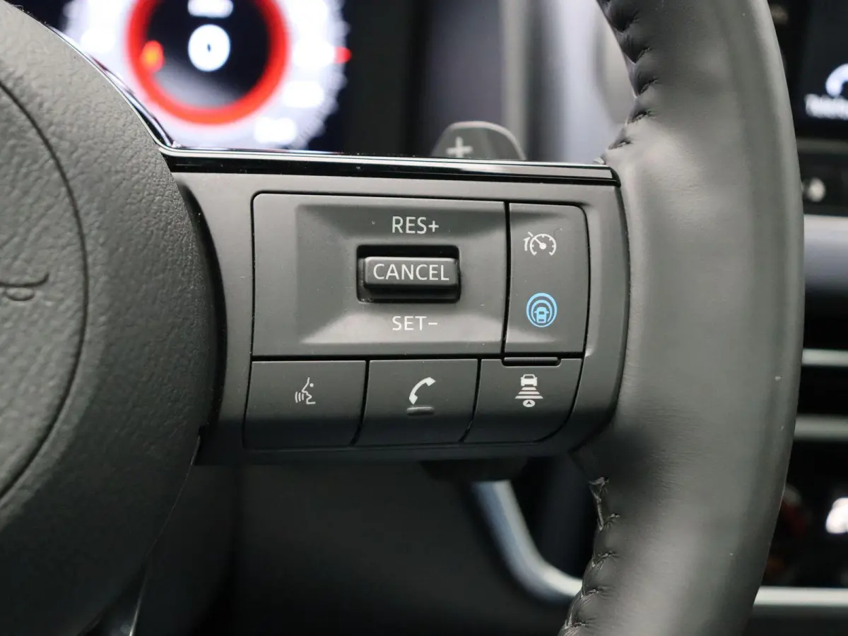 158pk MHEV Xtronic Tekna | Head-Up Display | Elektrische Bestuurderstoel | Adaptieve Cruise Control | Elektrische Achterklep |
