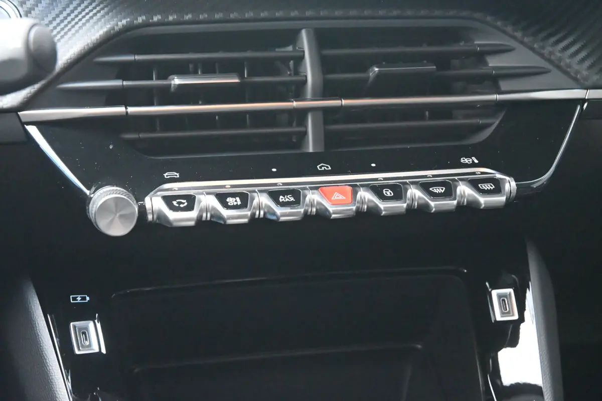 EV Business 51 kWh DEMO-DEAL! 8 Jaar Garantie! | Navigatie | Achteruitrijcamera | Climate Control | Full-LED | !!