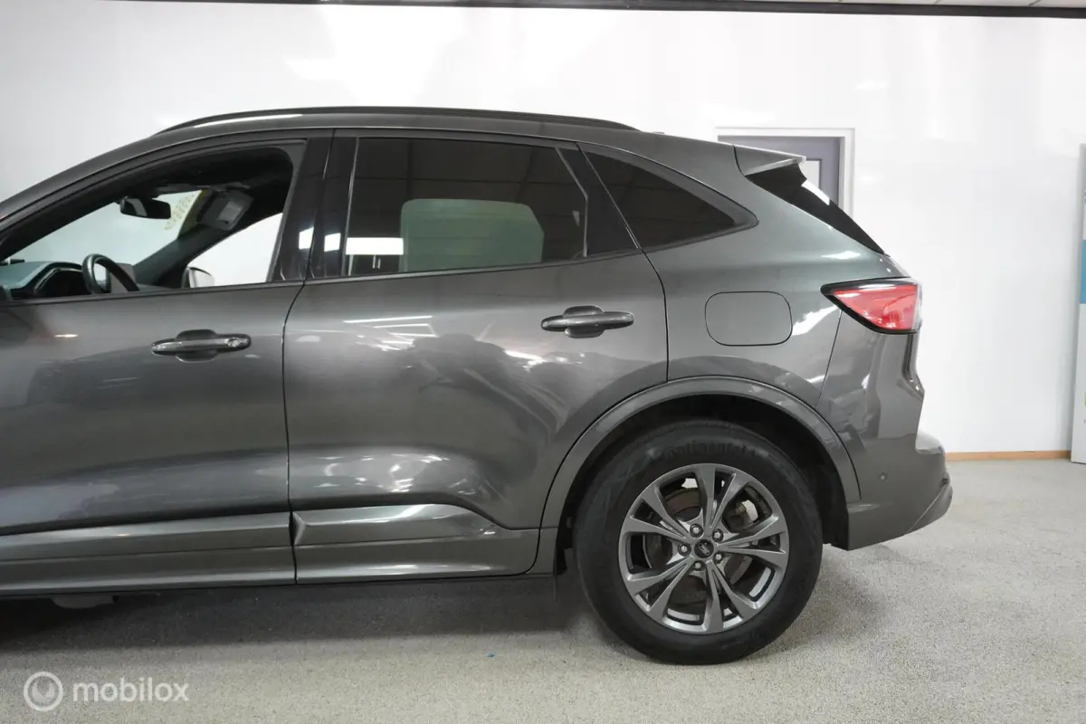 2.5 PHEV ST-Line X