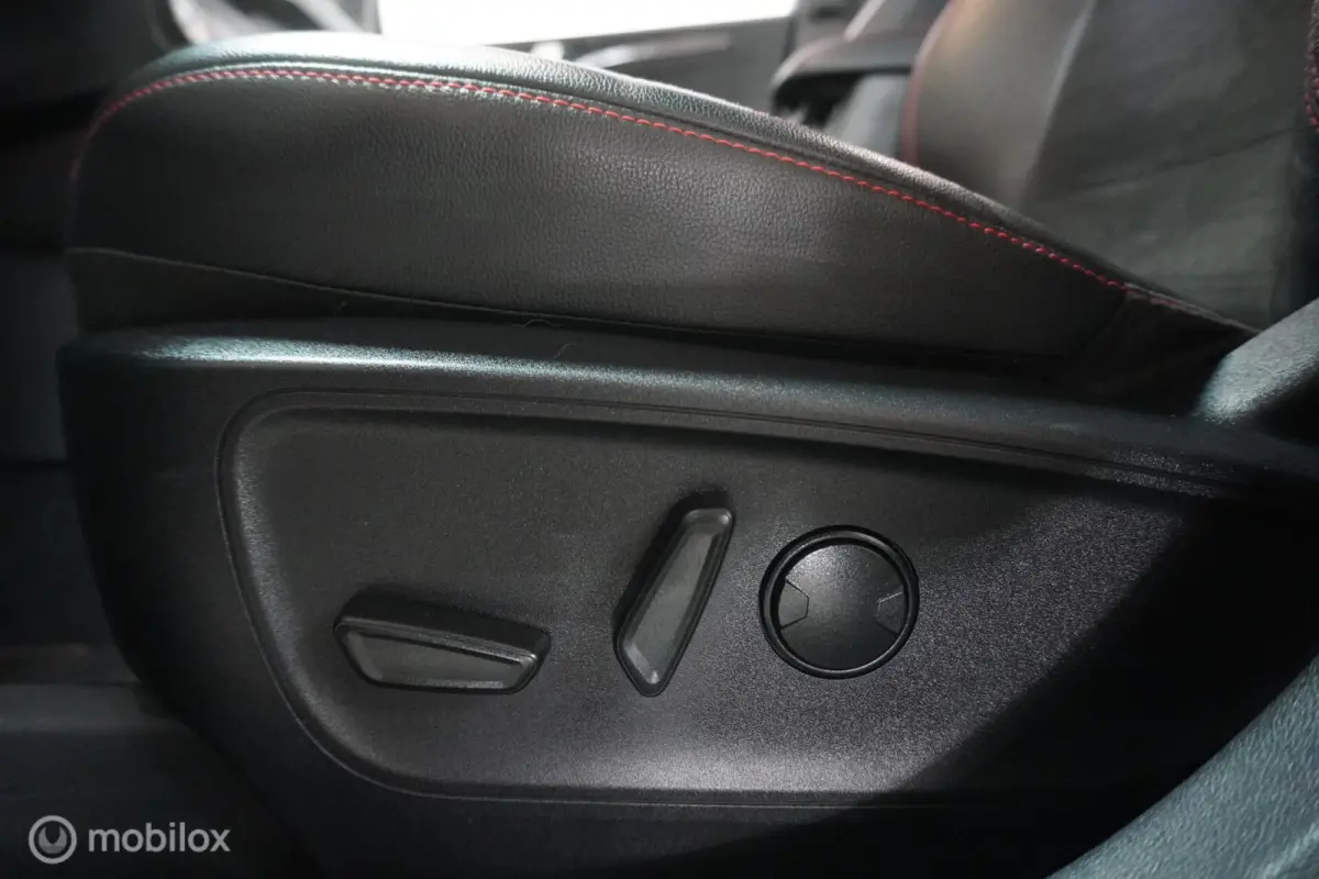 2.5 PHEV ST-Line X