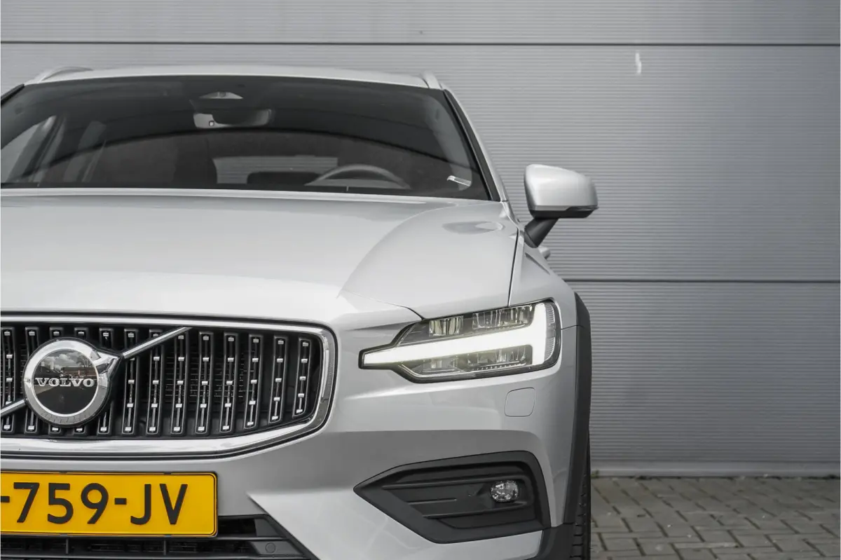 2.0 B5 AWD Plus Camera Stuur & Stoelverw H/K Memory Standverwarming