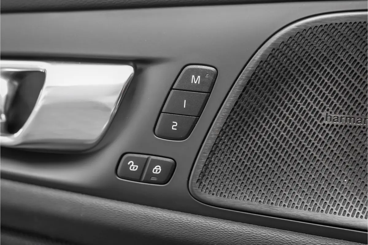2.0 B5 AWD Plus Camera Stuur & Stoelverw H/K Memory Standverwarming