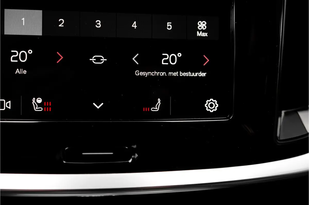 2.0 B5 AWD Plus Camera Stuur & Stoelverw H/K Memory Standverwarming