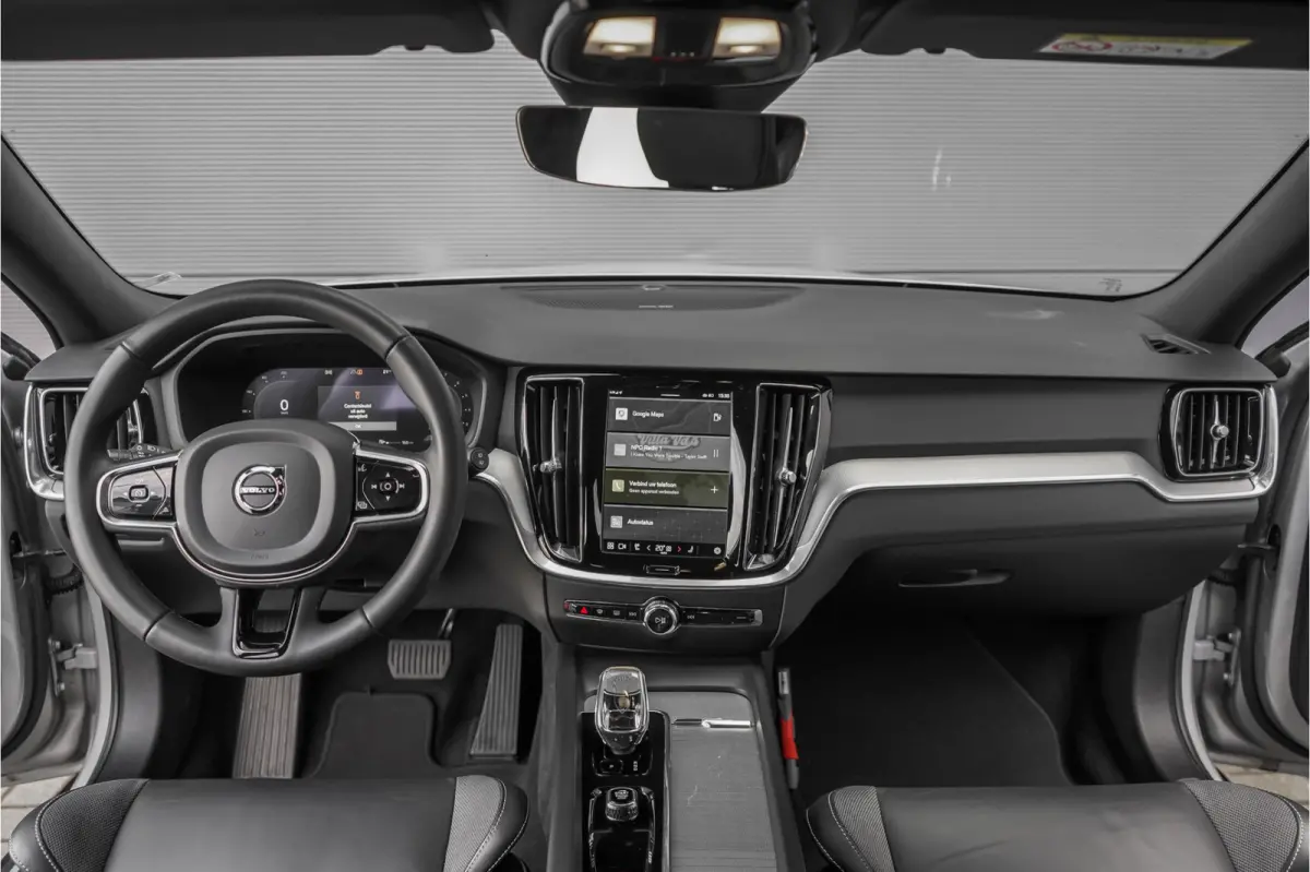 2.0 B5 AWD Plus Camera Stuur & Stoelverw H/K Memory Standverwarming