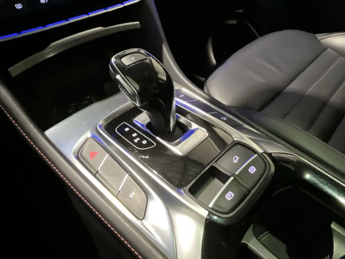 1.5 TGDI Luxury | 360 Camera | Keyless | Panoramadak | Leder | Navigatie | Plug -in Hybrid