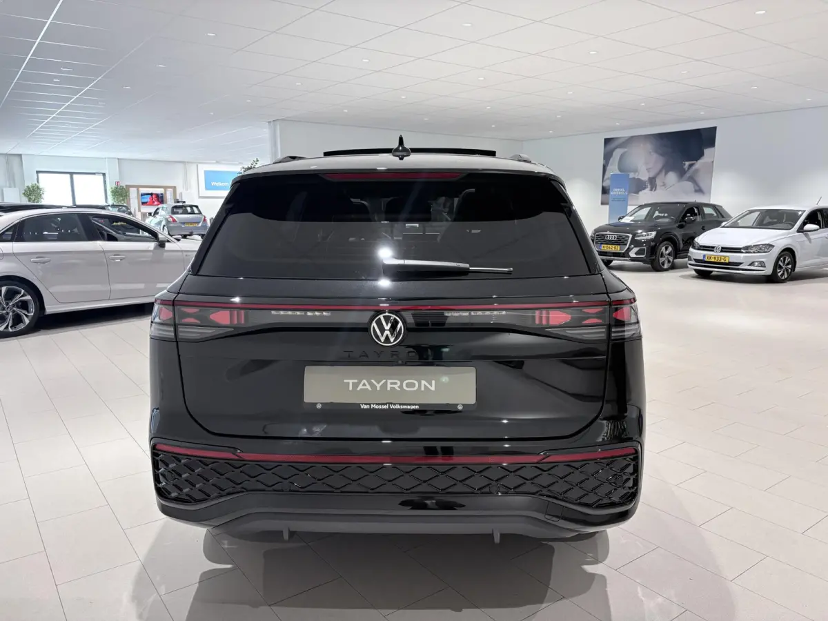 R-Line Edition 1.5 eHybrid 150 k