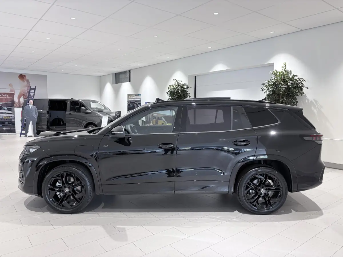 R-Line Edition 1.5 eHybrid 150 k
