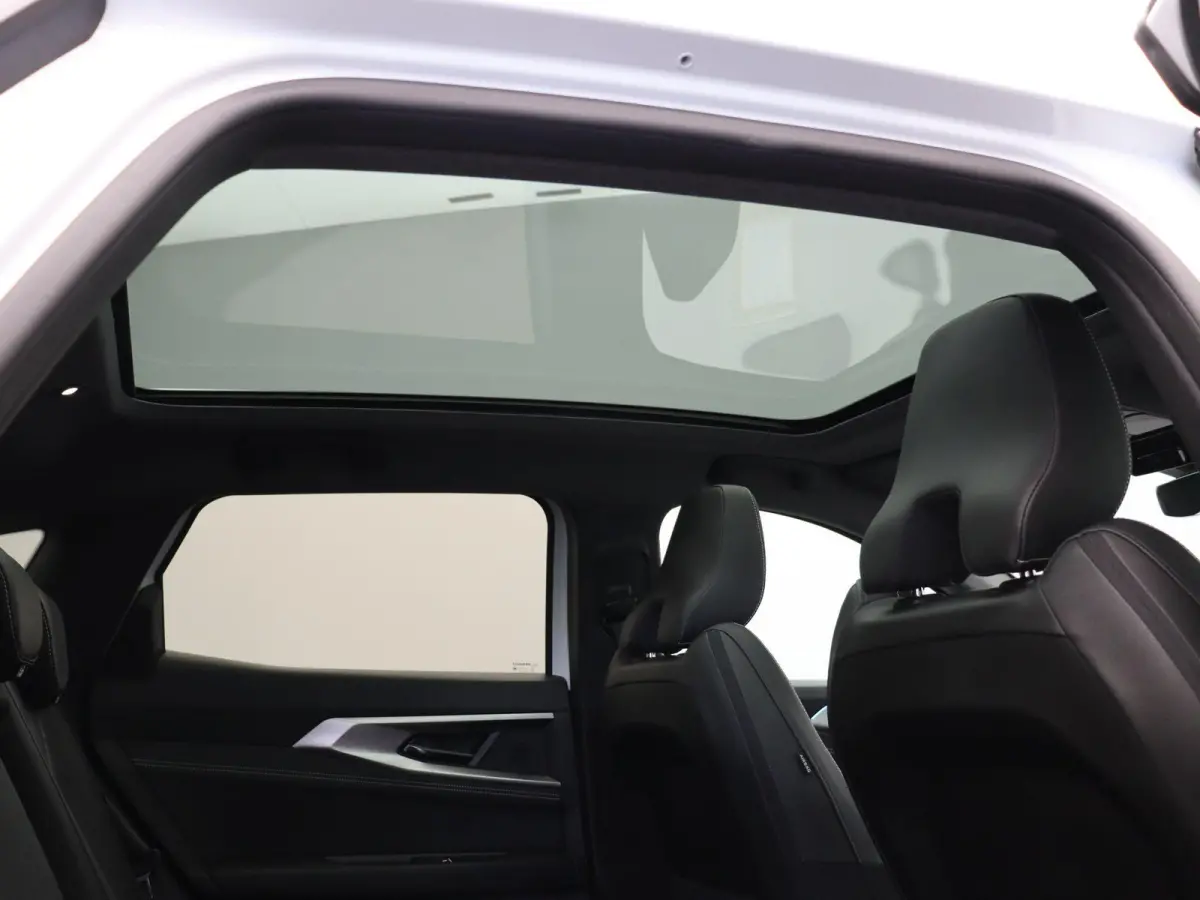 Mild hybrid 160pk X-Tronic techno | 1800kg Geremd | Panoramisch dak | Elek. bedienbare stoelen | Voorruitverwarming | Stoel- en stuurwielverwarming |