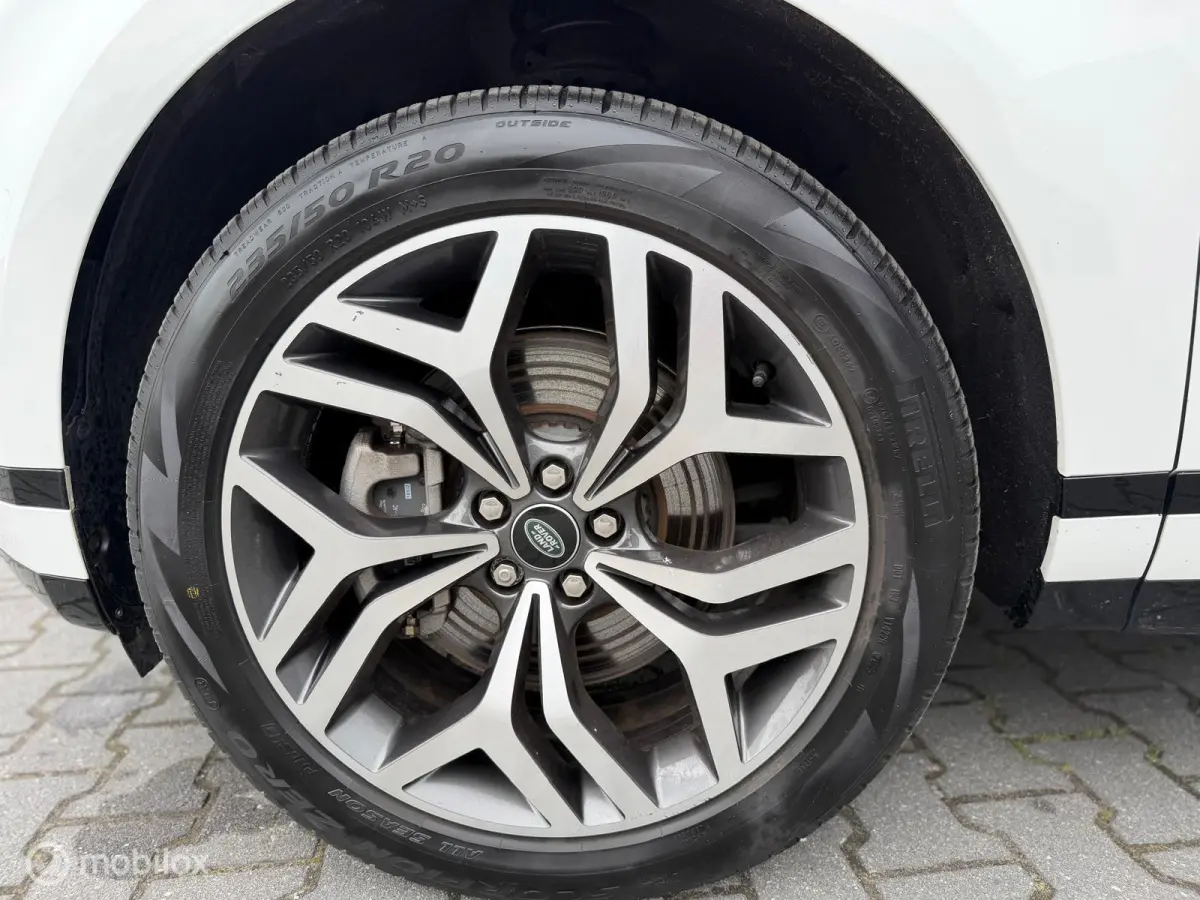 1.5 P300e AWD R-Dynamic SE | Trekhaak 1600KG| Plug-in Hybrid | 309 PK | 12/2022 | 132.919 km