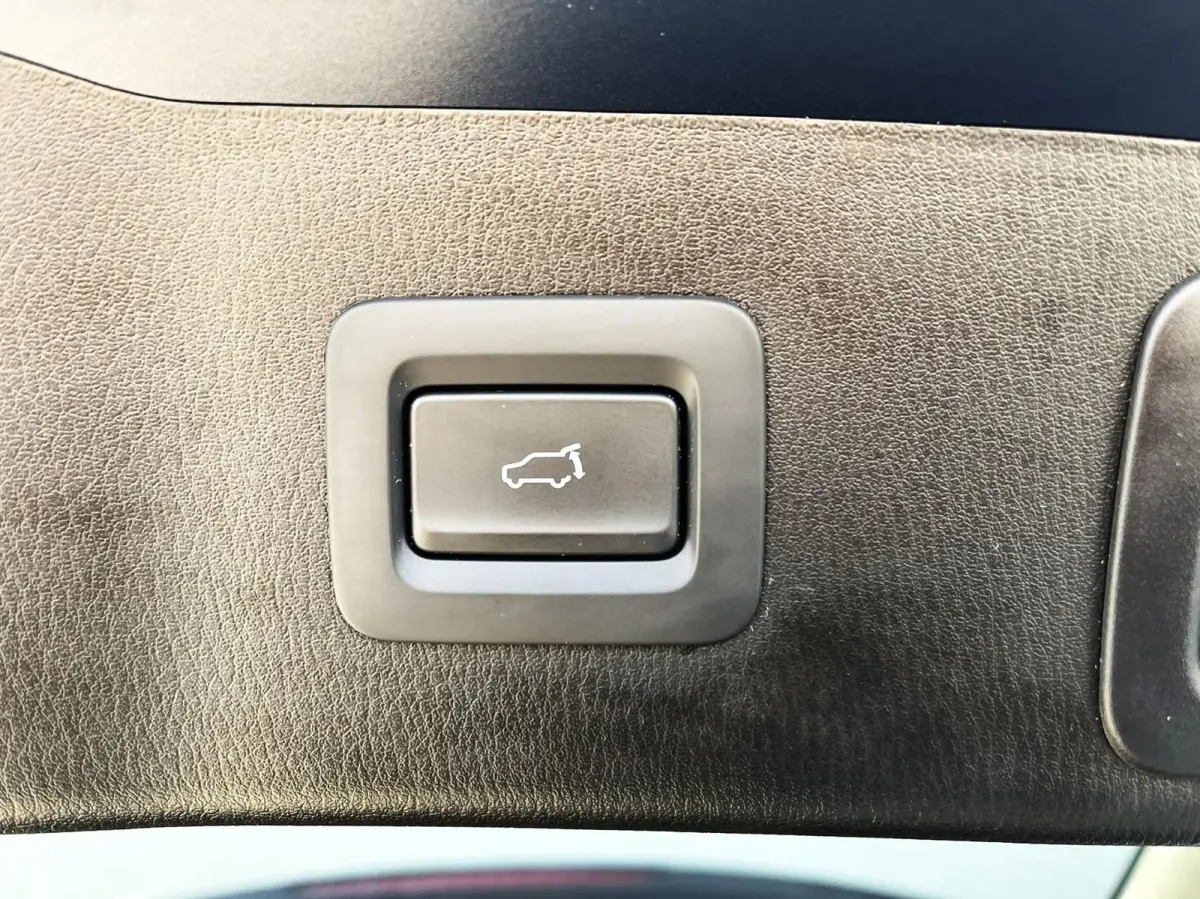 2.0 e-SkyActiv-G M Hybrid 165pk Homura | Trekhaak | Leer | 360 camera