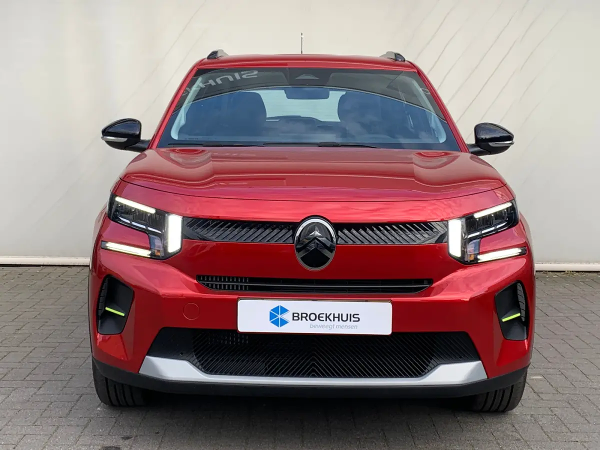 1.2 Turbo 100pk Plus | Achterbank in delen neerklapbaar | Achterspoiler | Airco