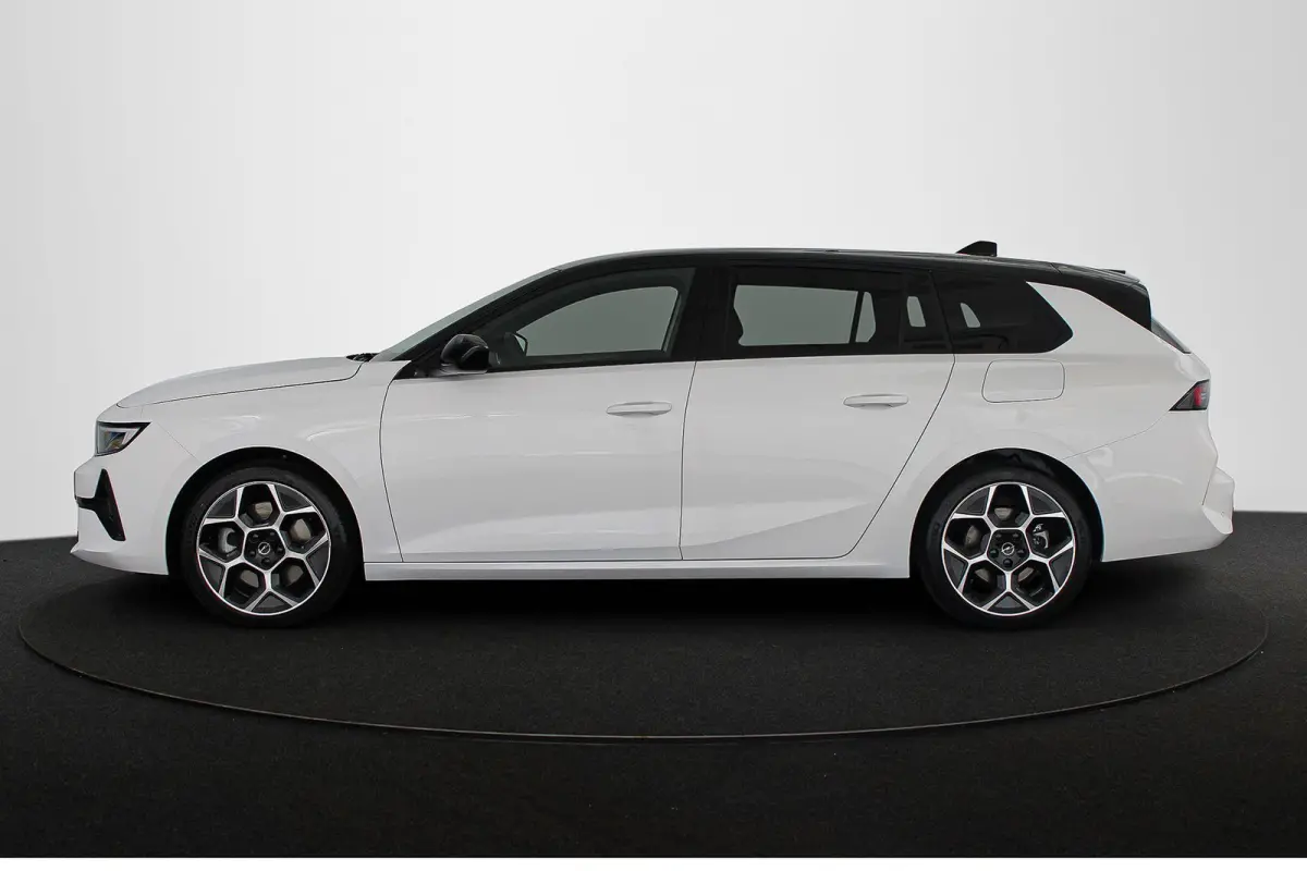 1.6 Turbo Plug In Hybrid GS / Megavoordeel / Direct leverbaar