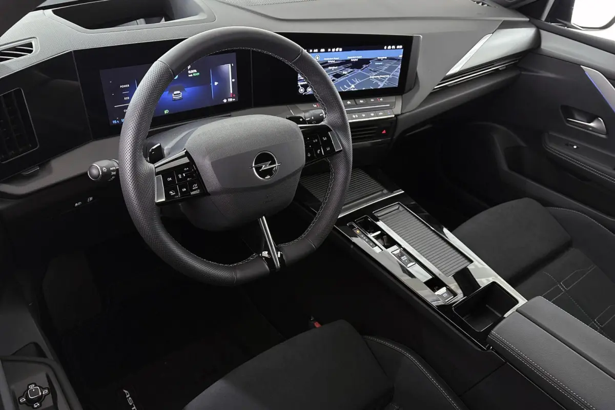 1.6 Turbo Plug In Hybrid GS / Megavoordeel / Direct leverbaar