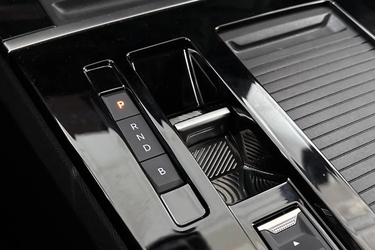 1.6 Turbo Plug In Hybrid GS / Megavoordeel / Direct leverbaar